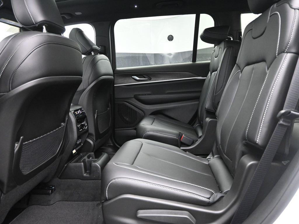 new 2025 Jeep Grand Cherokee L car, priced at $45,515