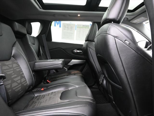 used 2022 Jeep Cherokee car, priced at $27,288