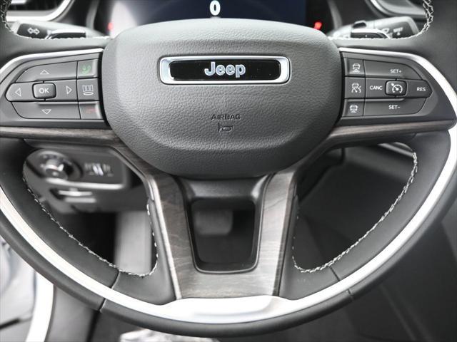 new 2025 Jeep Grand Cherokee car, priced at $42,536