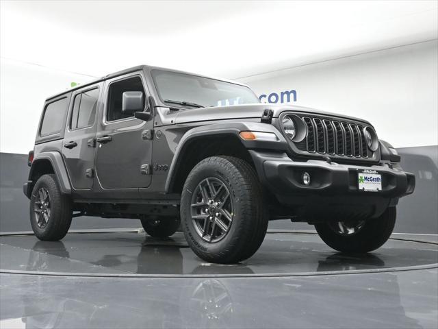 new 2025 Jeep Wrangler car, priced at $46,075