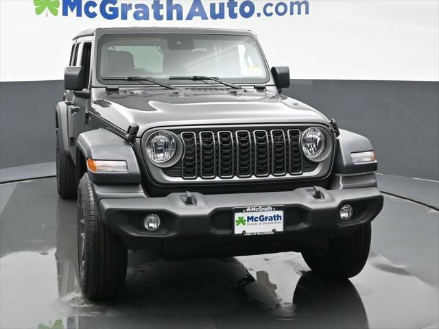 new 2025 Jeep Wrangler car, priced at $46,075