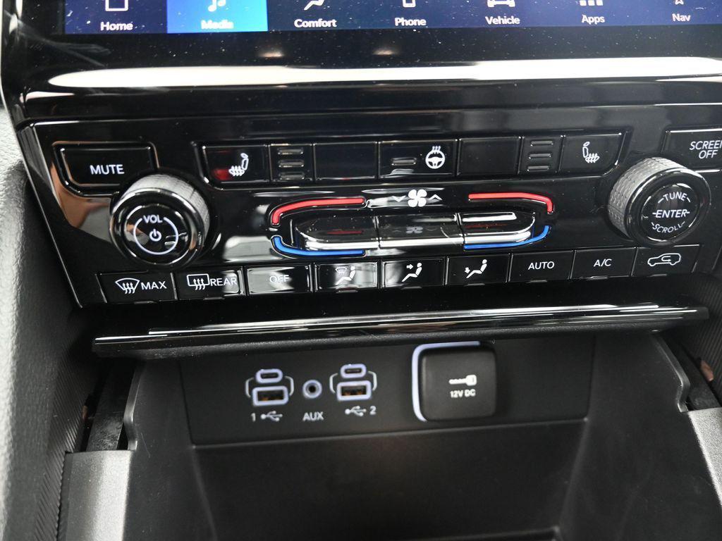 new 2025 Jeep Grand Cherokee car, priced at $43,260