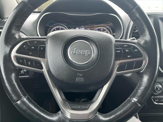 used 2019 Jeep Cherokee car, priced at $9,995