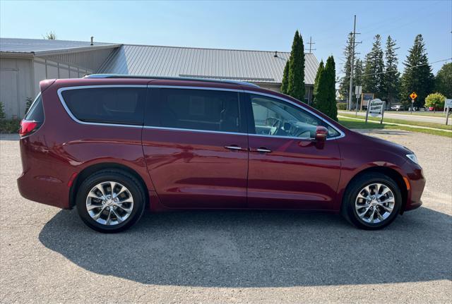 used 2021 Chrysler Pacifica car, priced at $14,995