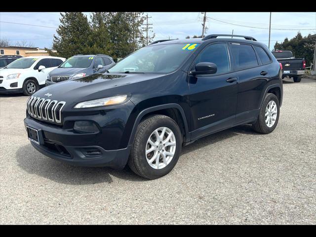 used 2016 Jeep Cherokee car, priced at $7,895
