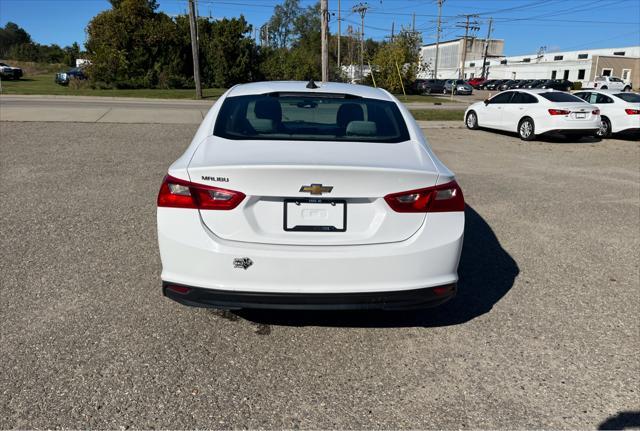 used 2018 Chevrolet Malibu car, priced at $9,995