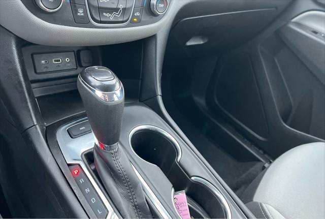 used 2020 Chevrolet Equinox car, priced at $9,495