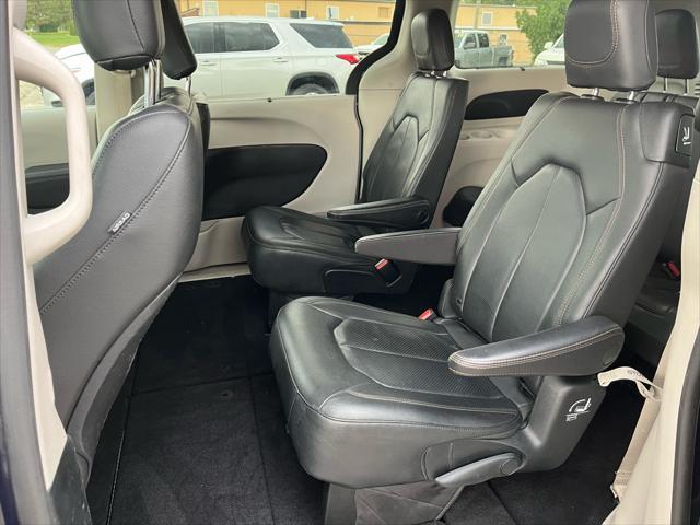 used 2019 Chrysler Pacifica car, priced at $8,495