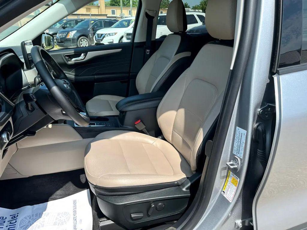 used 2022 Ford Escape car, priced at $12,995