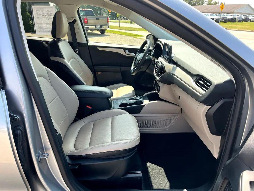 used 2022 Ford Escape car, priced at $12,995