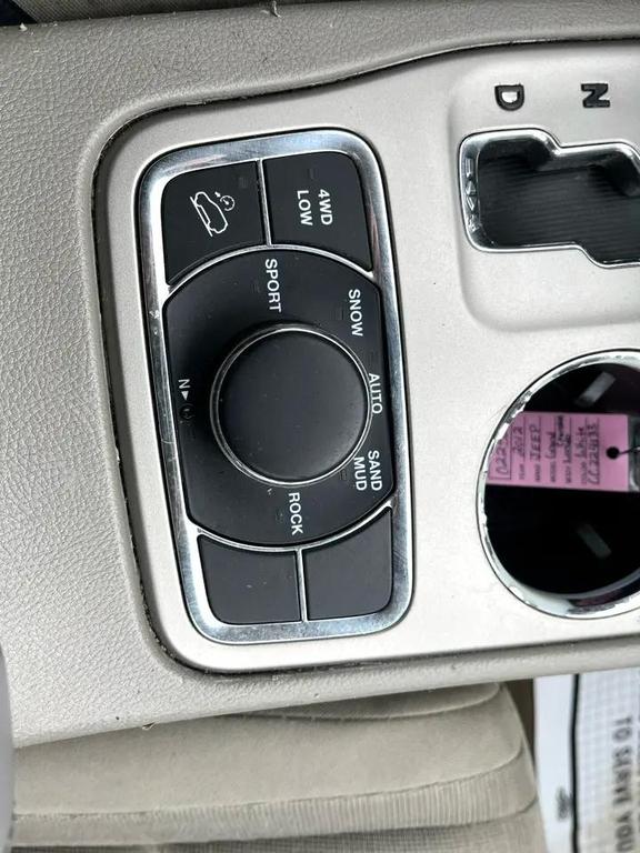 used 2012 Jeep Grand Cherokee car, priced at $7,495