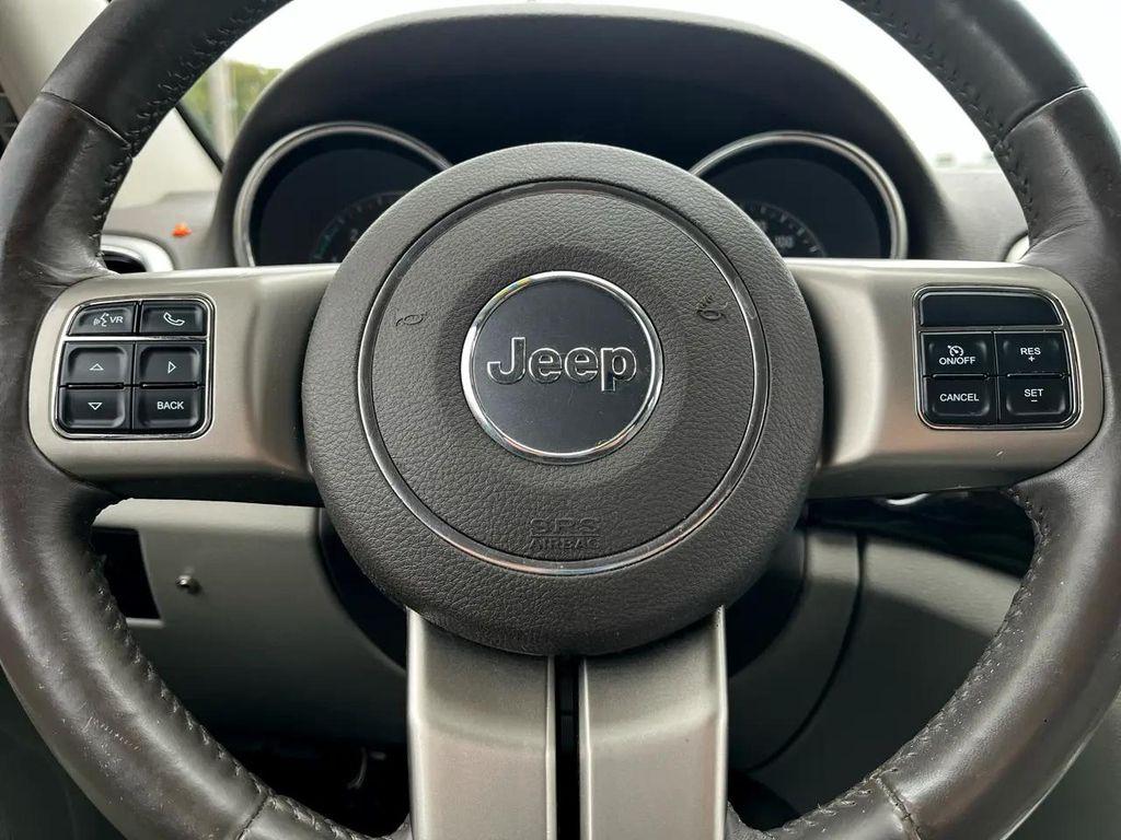 used 2012 Jeep Grand Cherokee car, priced at $7,495