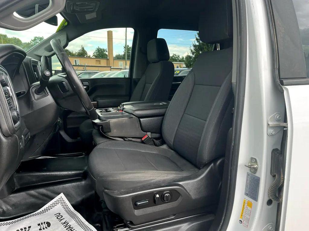 used 2022 Chevrolet Silverado 2500 car, priced at $31,995