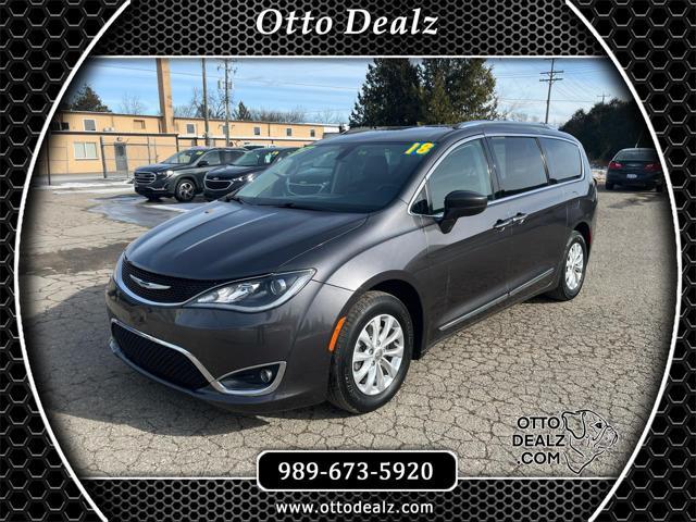 used 2018 Chrysler Pacifica car, priced at $12,995