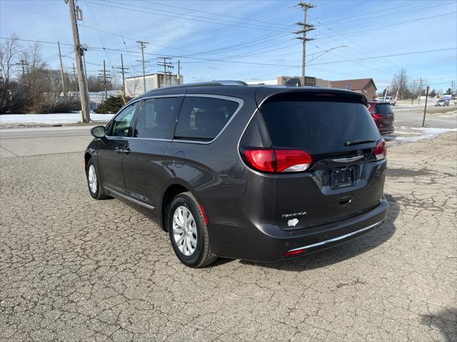 used 2018 Chrysler Pacifica car, priced at $12,995