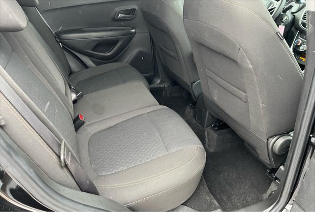used 2022 Chevrolet Trax car, priced at $11,995