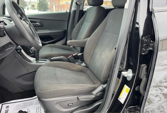 used 2022 Chevrolet Trax car, priced at $11,995