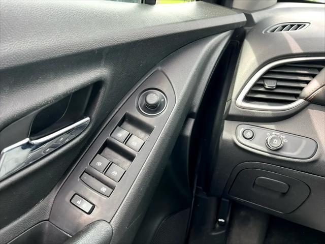 used 2022 Chevrolet Trax car, priced at $11,995