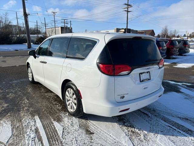 used 2019 Chrysler Pacifica car, priced at $10,995