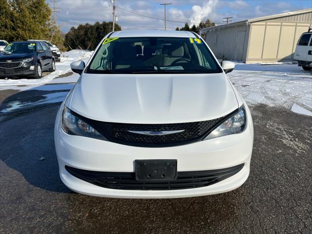 used 2019 Chrysler Pacifica car, priced at $10,995