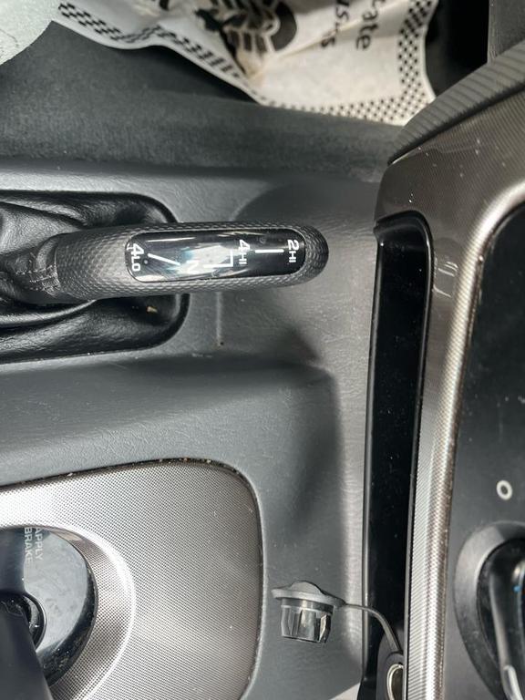 used 2007 Jeep Liberty car, priced at $2,495