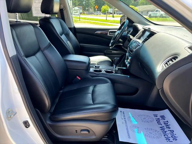 used 2014 Nissan Pathfinder car, priced at $7,995