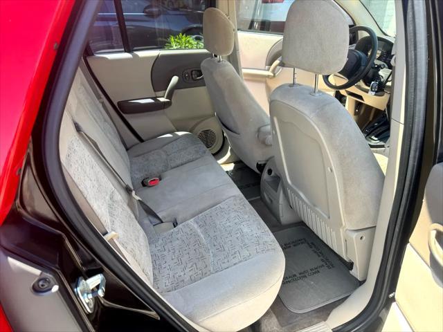 used 2003 Saturn Vue car, priced at $4,988