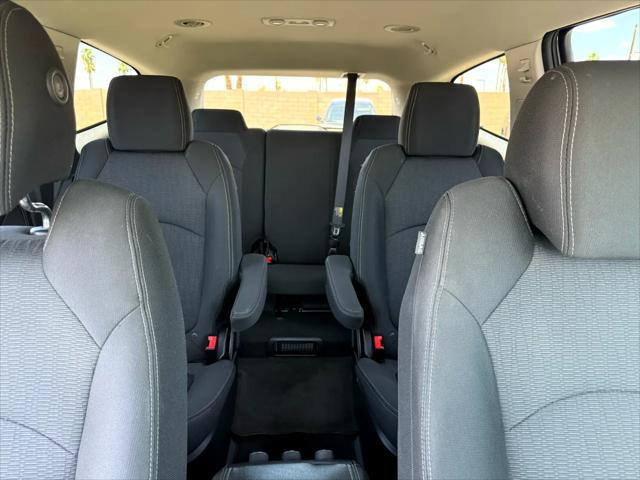 used 2017 Chevrolet Traverse car, priced at $10,988