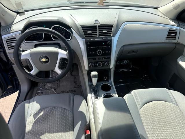 used 2012 Chevrolet Traverse car, priced at $7,988