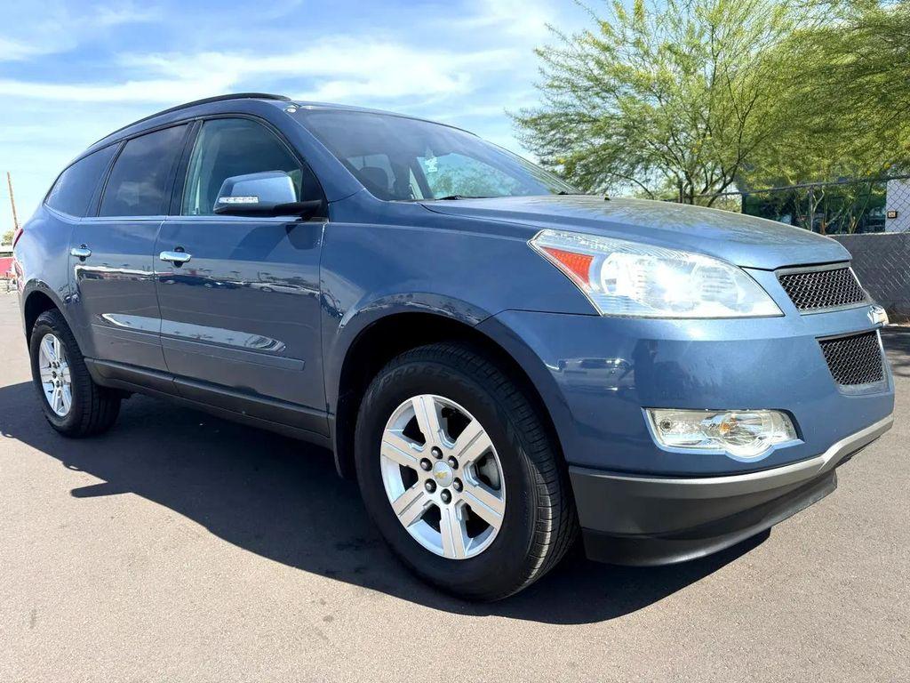 used 2012 Chevrolet Traverse car, priced at $6,988