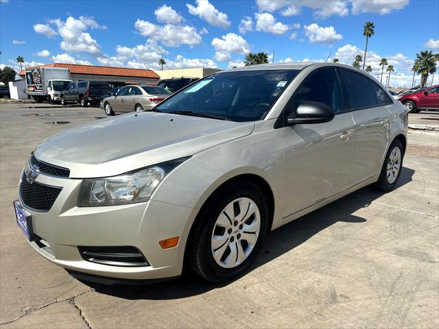 used 2014 Chevrolet Cruze car, priced at $7,988