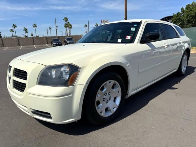 used 2005 Dodge Magnum car, priced at $7,988