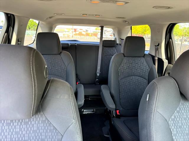 used 2014 GMC Acadia car, priced at $9,988