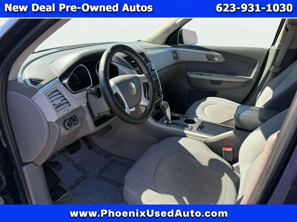 used 2011 Chevrolet Traverse car, priced at $5,988