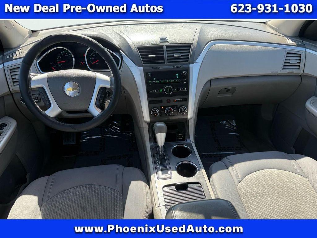 used 2011 Chevrolet Traverse car, priced at $5,988