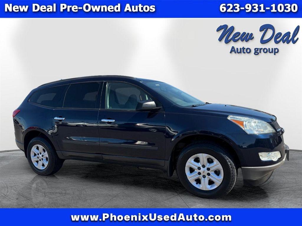 used 2011 Chevrolet Traverse car, priced at $5,988