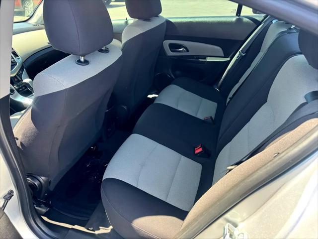 used 2015 Chevrolet Cruze car, priced at $6,777