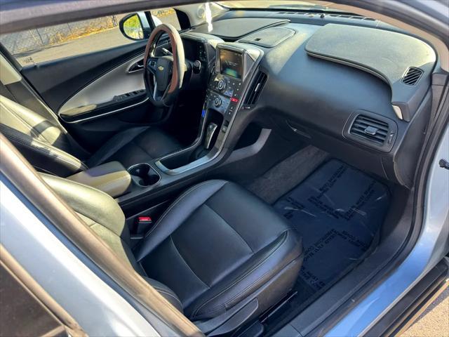 used 2013 Chevrolet Volt car, priced at $5,988