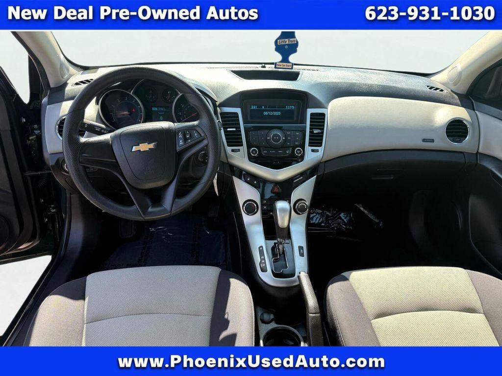 used 2014 Chevrolet Cruze car, priced at $5,488