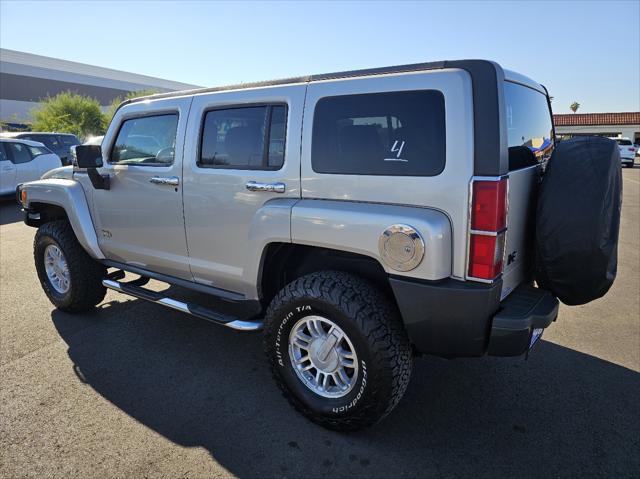 used 2006 Hummer H3 car, priced at $8,800