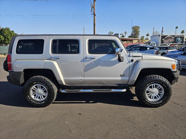 used 2006 Hummer H3 car, priced at $8,800