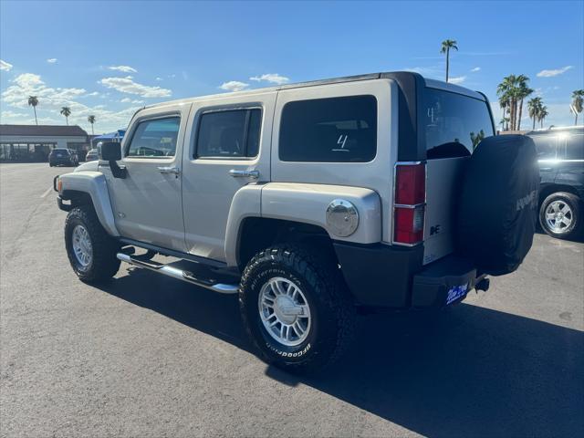 used 2006 Hummer H3 car, priced at $8,800