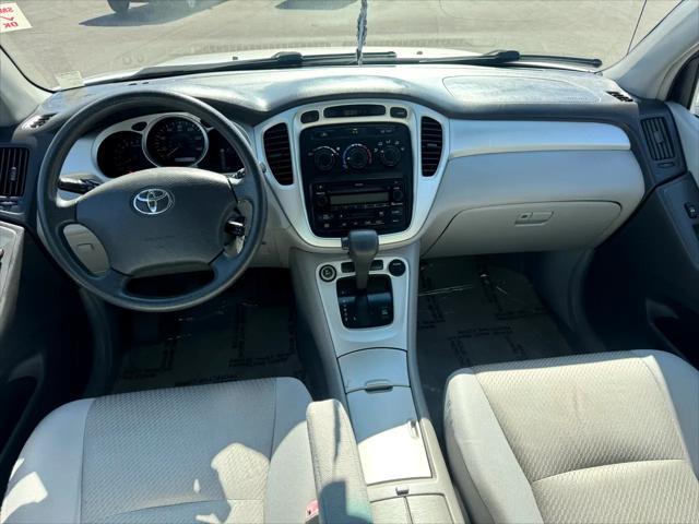used 2007 Toyota Highlander car, priced at $7,777