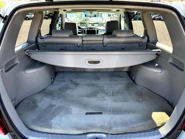 used 2007 Toyota Highlander car, priced at $7,777
