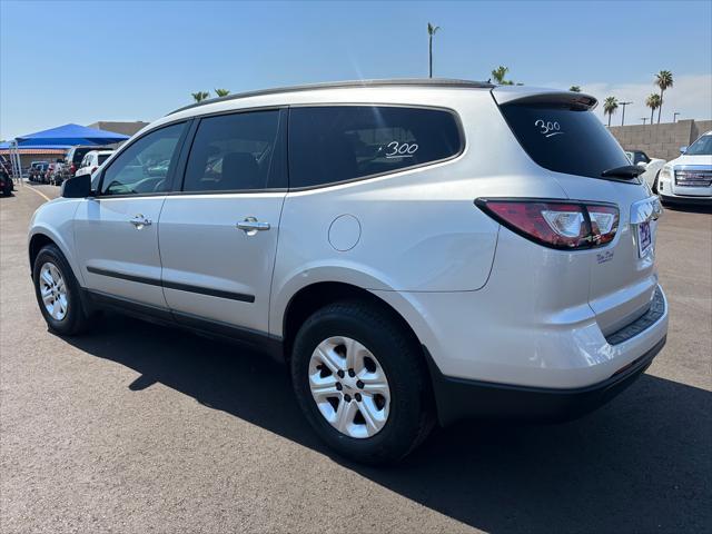 used 2015 Chevrolet Traverse car, priced at $9,988