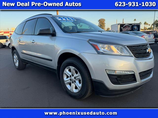 used 2015 Chevrolet Traverse car, priced at $8,800