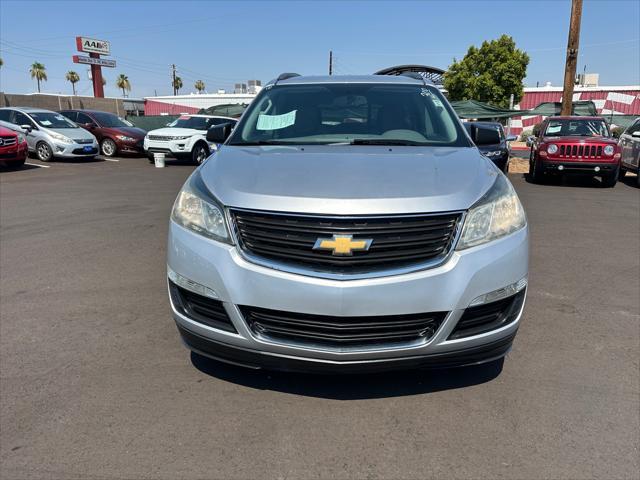 used 2015 Chevrolet Traverse car, priced at $9,988