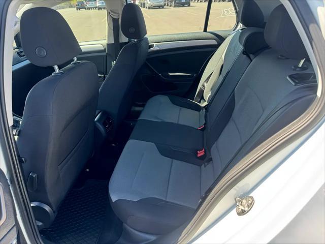 used 2015 Volkswagen e-Golf car, priced at $8,800