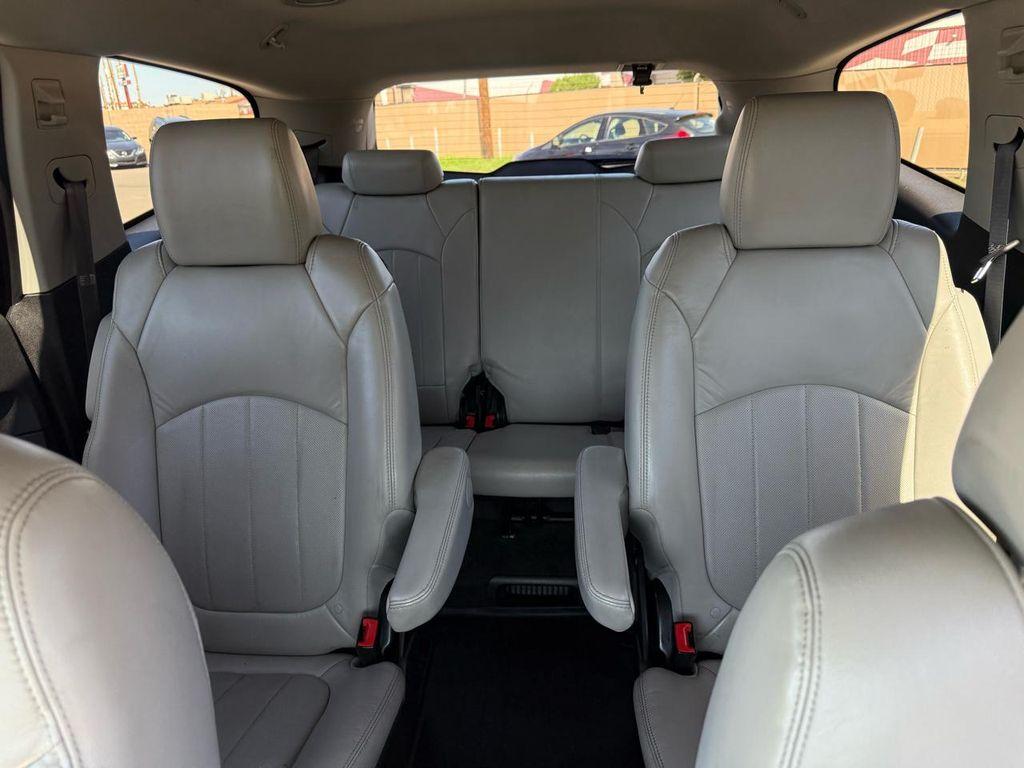 used 2012 Chevrolet Traverse car, priced at $8,300