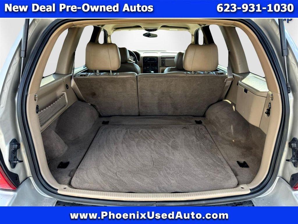 used 2004 Jeep Grand Cherokee car, priced at $5,488